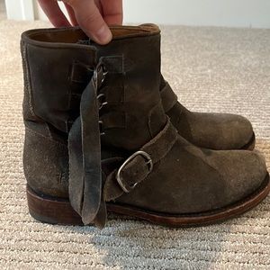 Women’s Frye Boots Gray